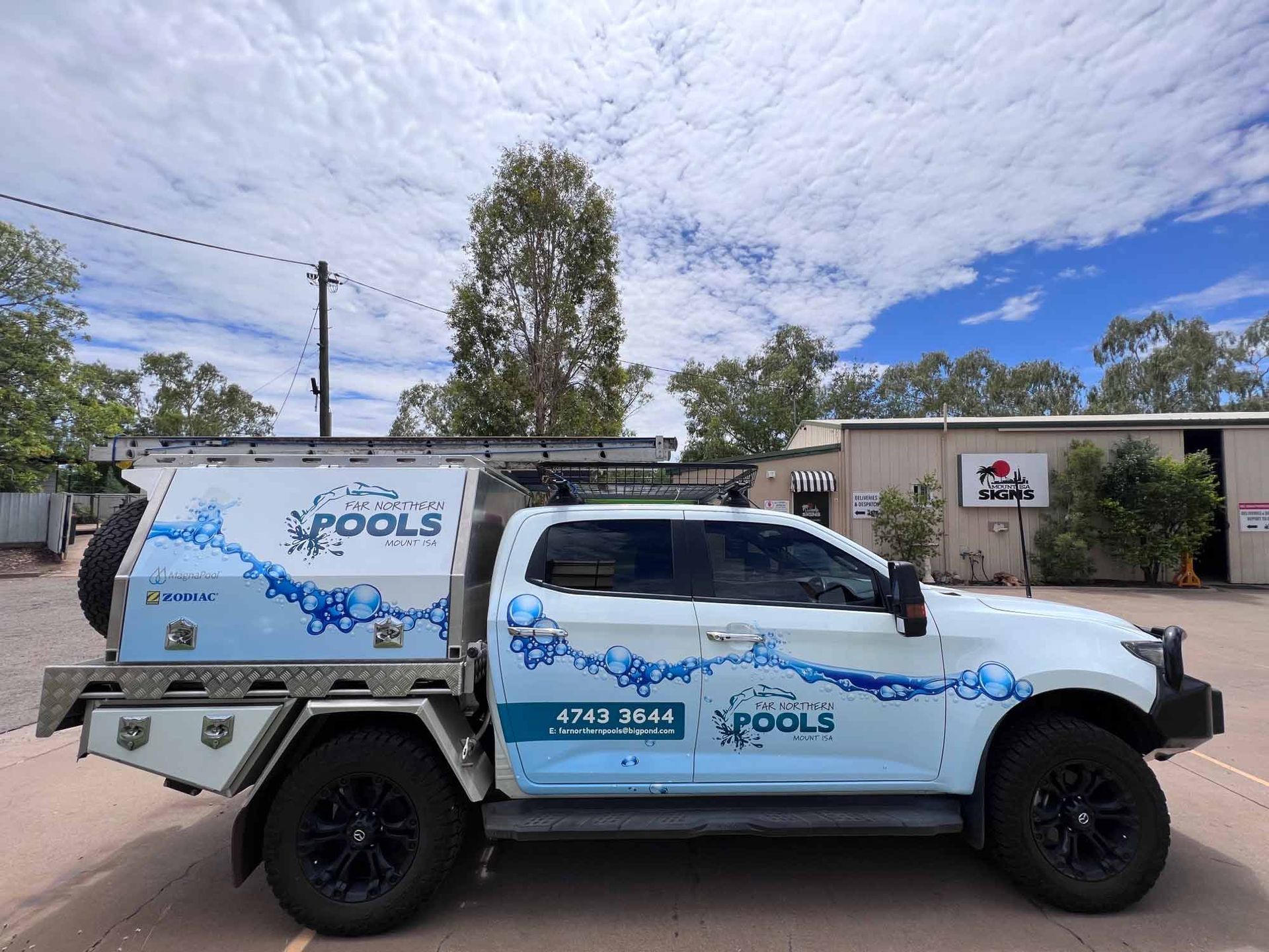 Pools Truck — Digital Printing in Mount Isa, QLD