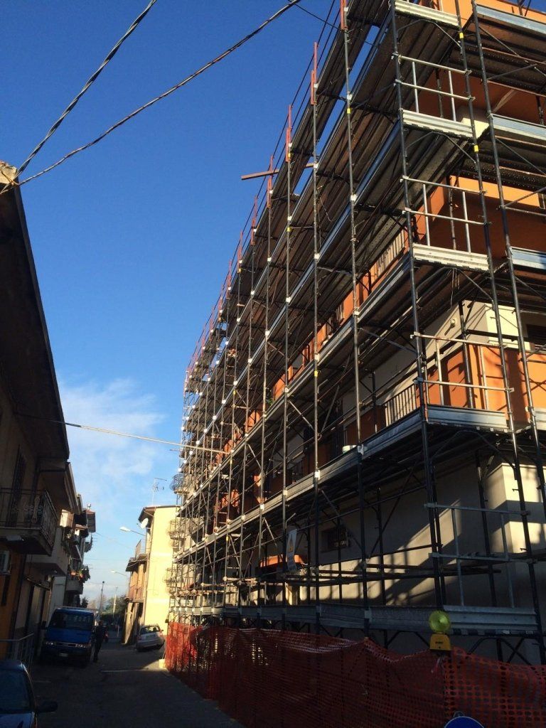 Ponteggi sul palazzo