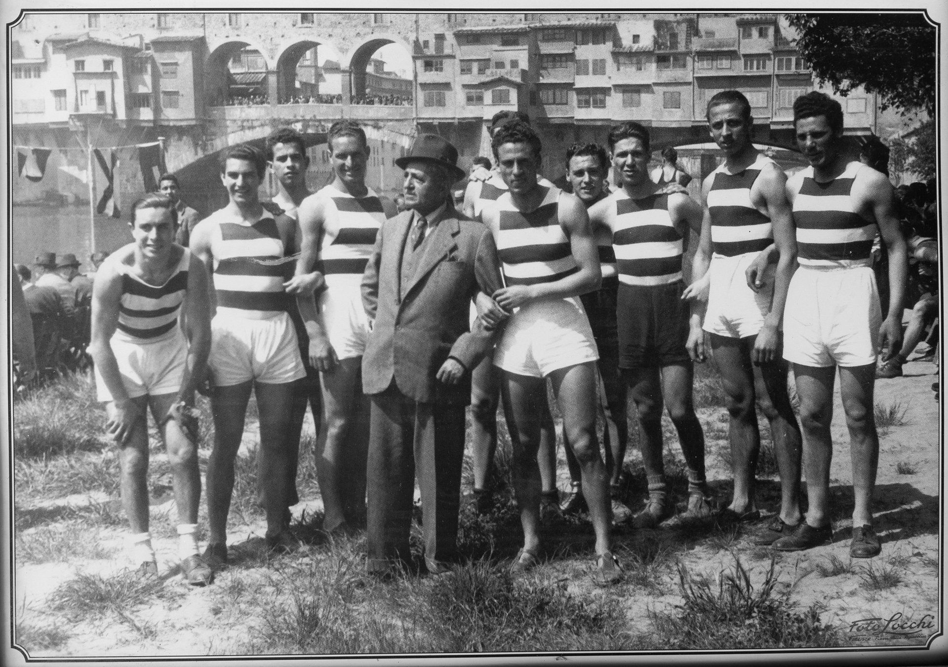 historical photo of the rowers