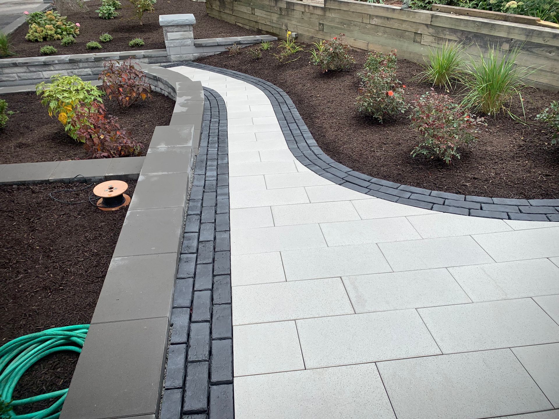 Paver Walkway with trim accent
