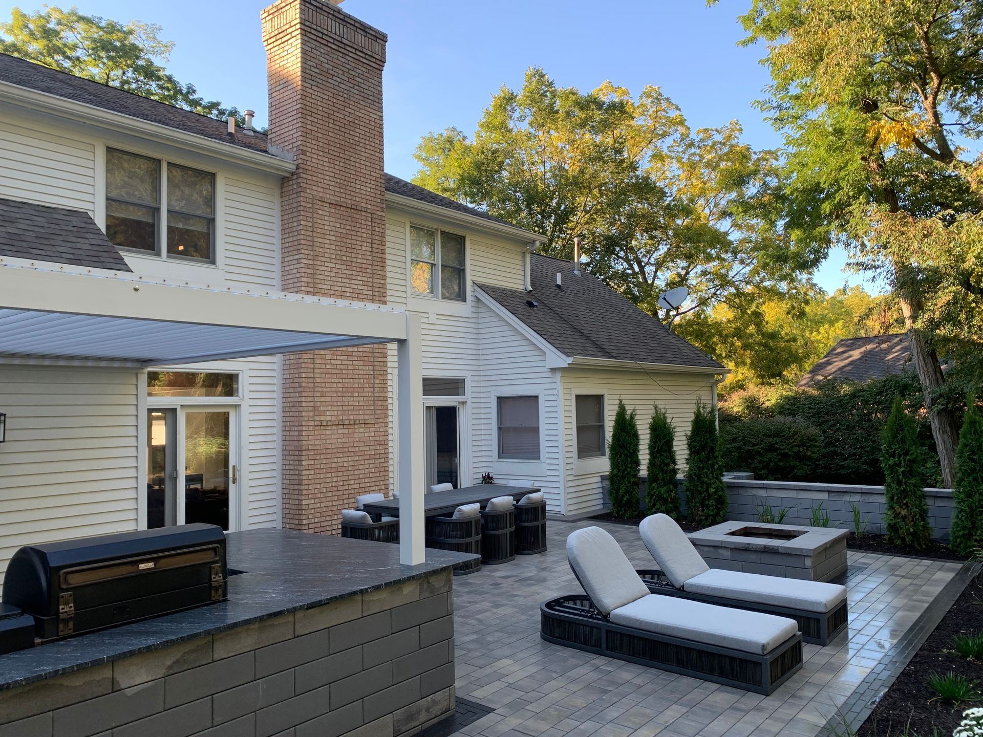 Outdoor Living Space Valparaiso