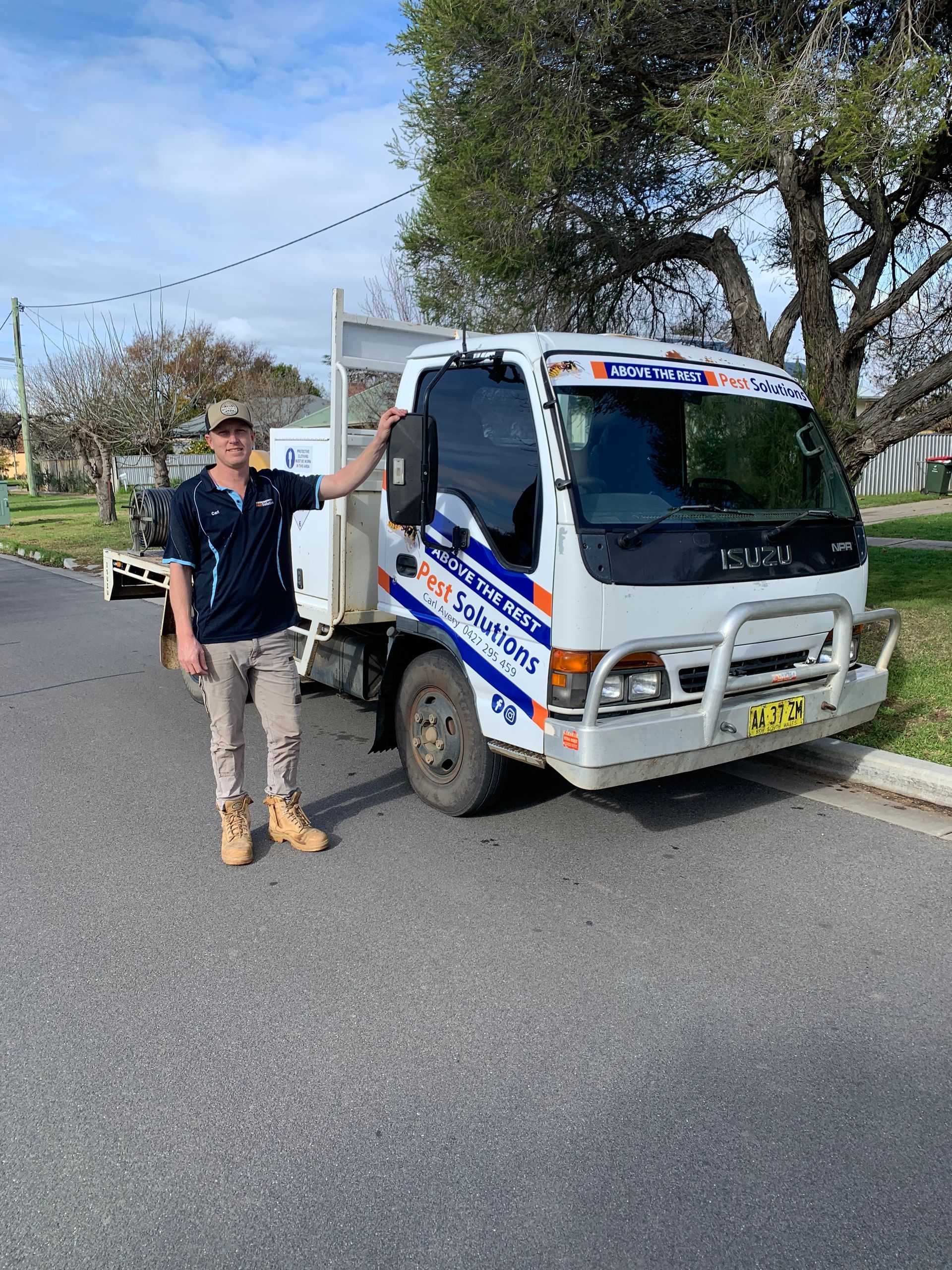 Pest control under going in workshop : Professional Pest Control in Wagga Wagga