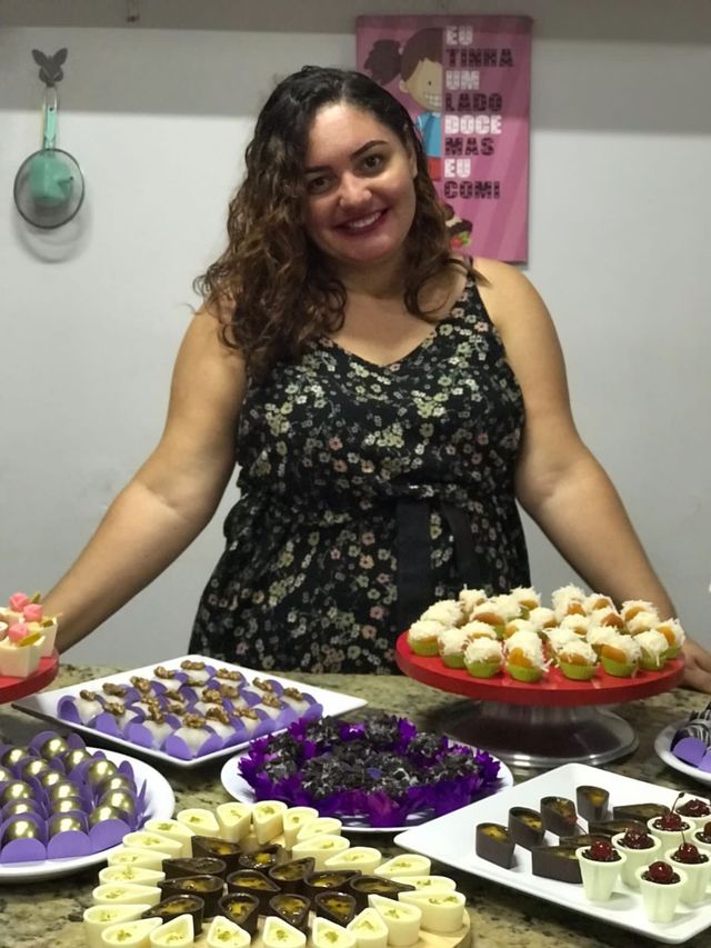 Rosana Fontes - Cake Designer - Consulte disponibilidade e preços