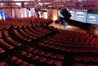 NEWS & COMMUNICATION - Allestimento fiere, congressi e mostre Cagliari