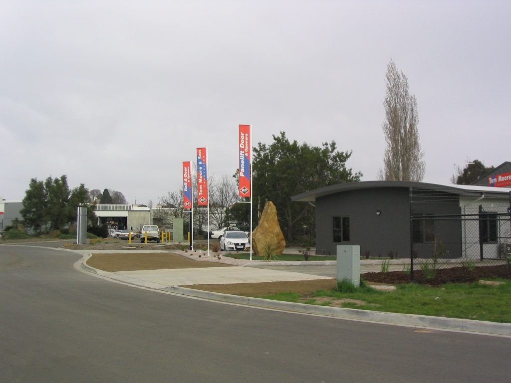 Edmund Corporate Architectural