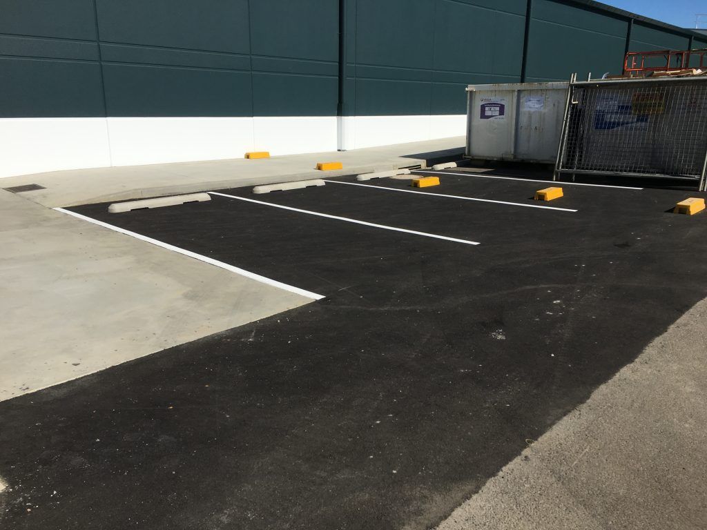 Street-White-Marking