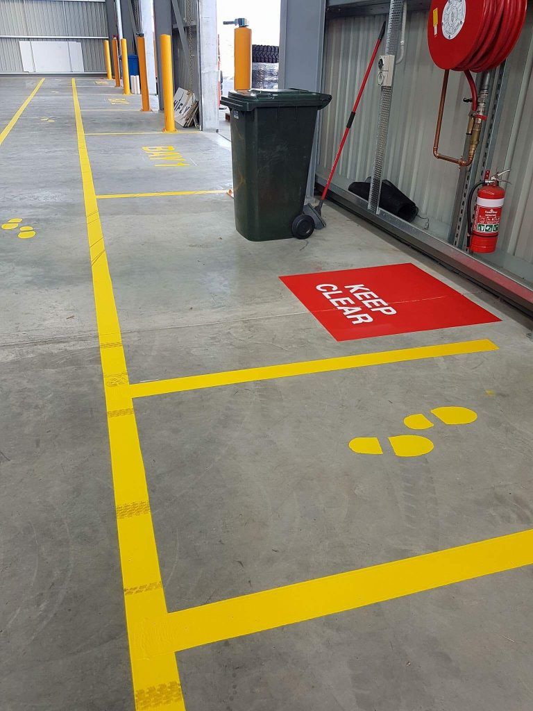 Street-Yellow-Marking