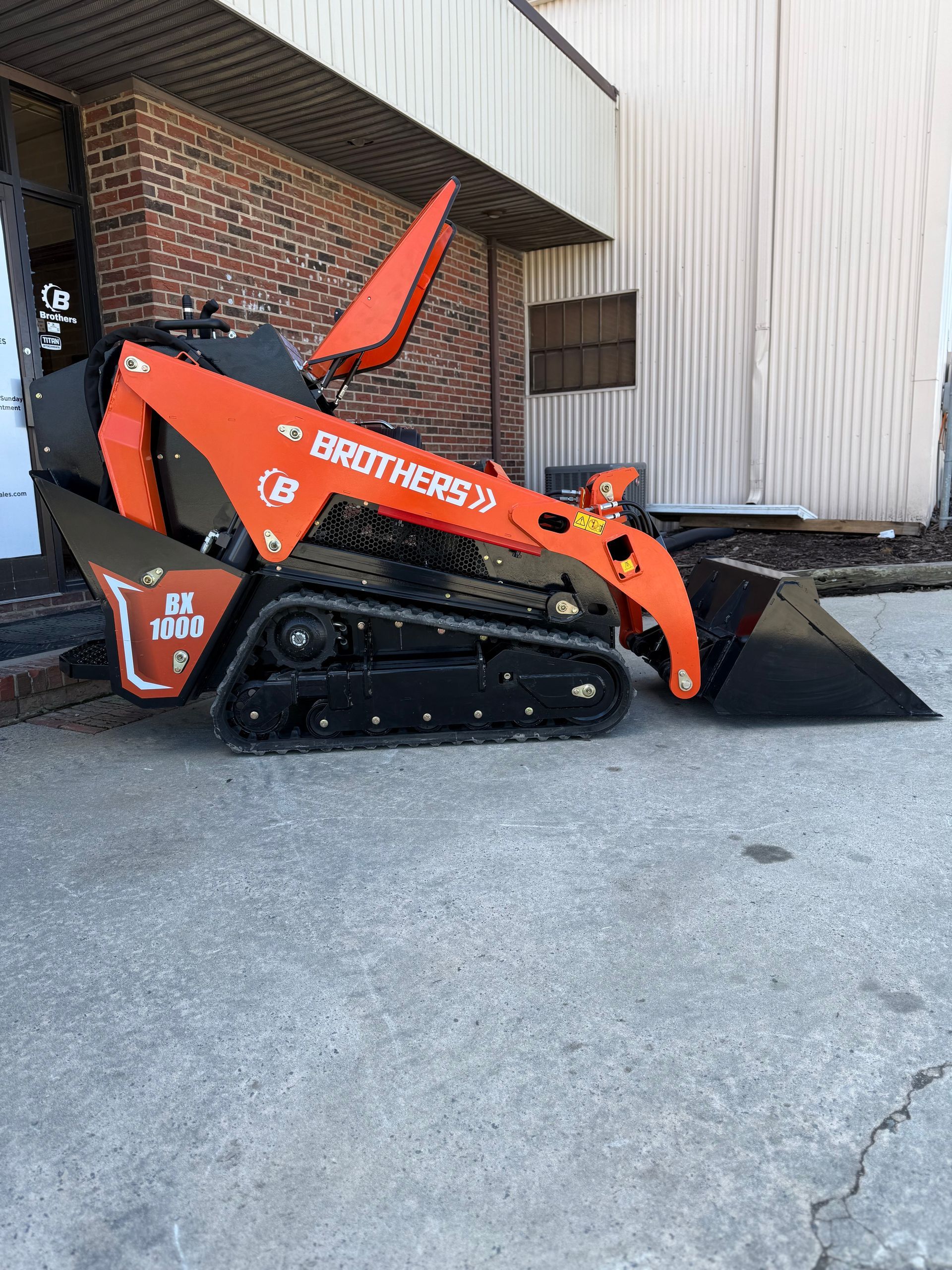 BX1000 Mini Skid Steer #2369