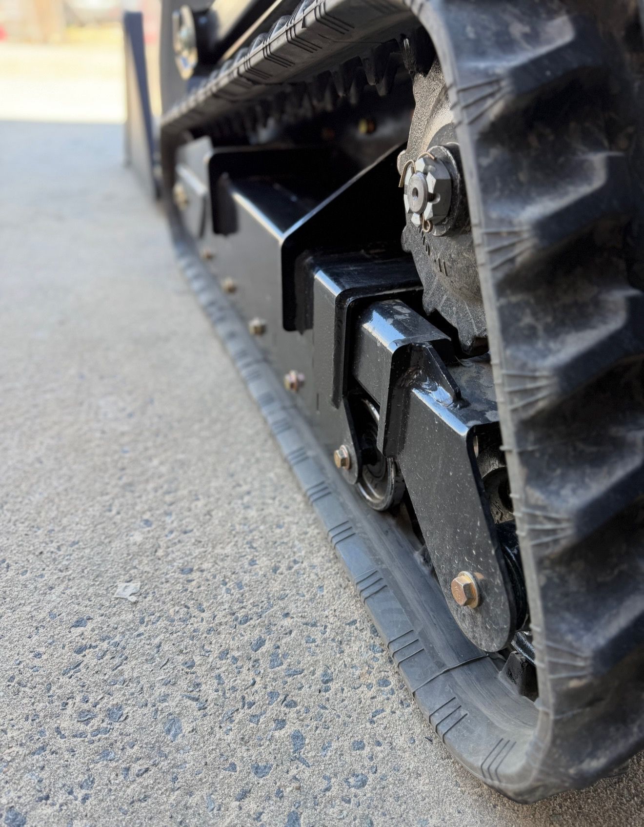 BX1000 Mini Skid Steer #2376