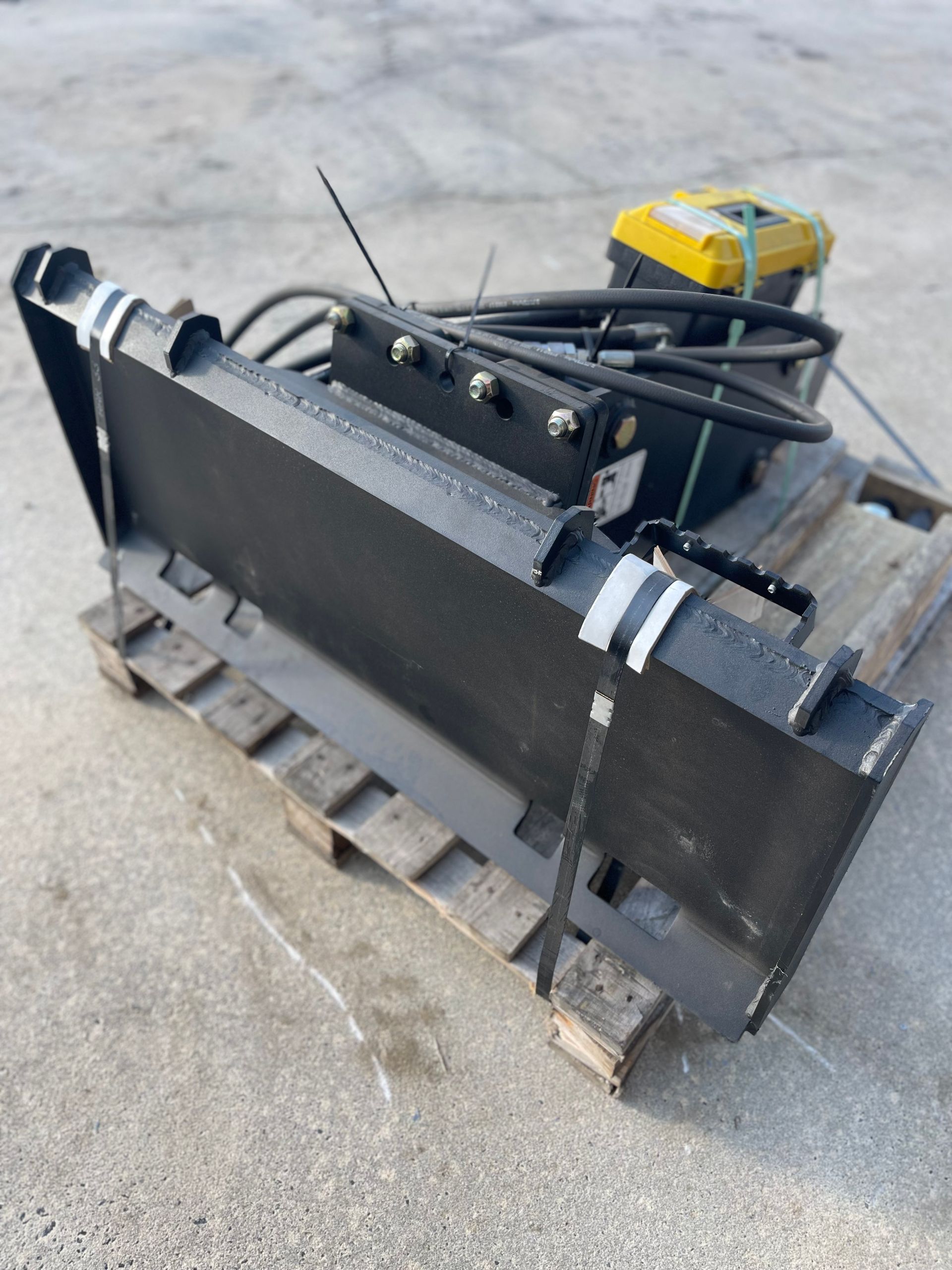 Quick Attach Skid Steer Jackhammer Breaker Attachment - Big Break 750