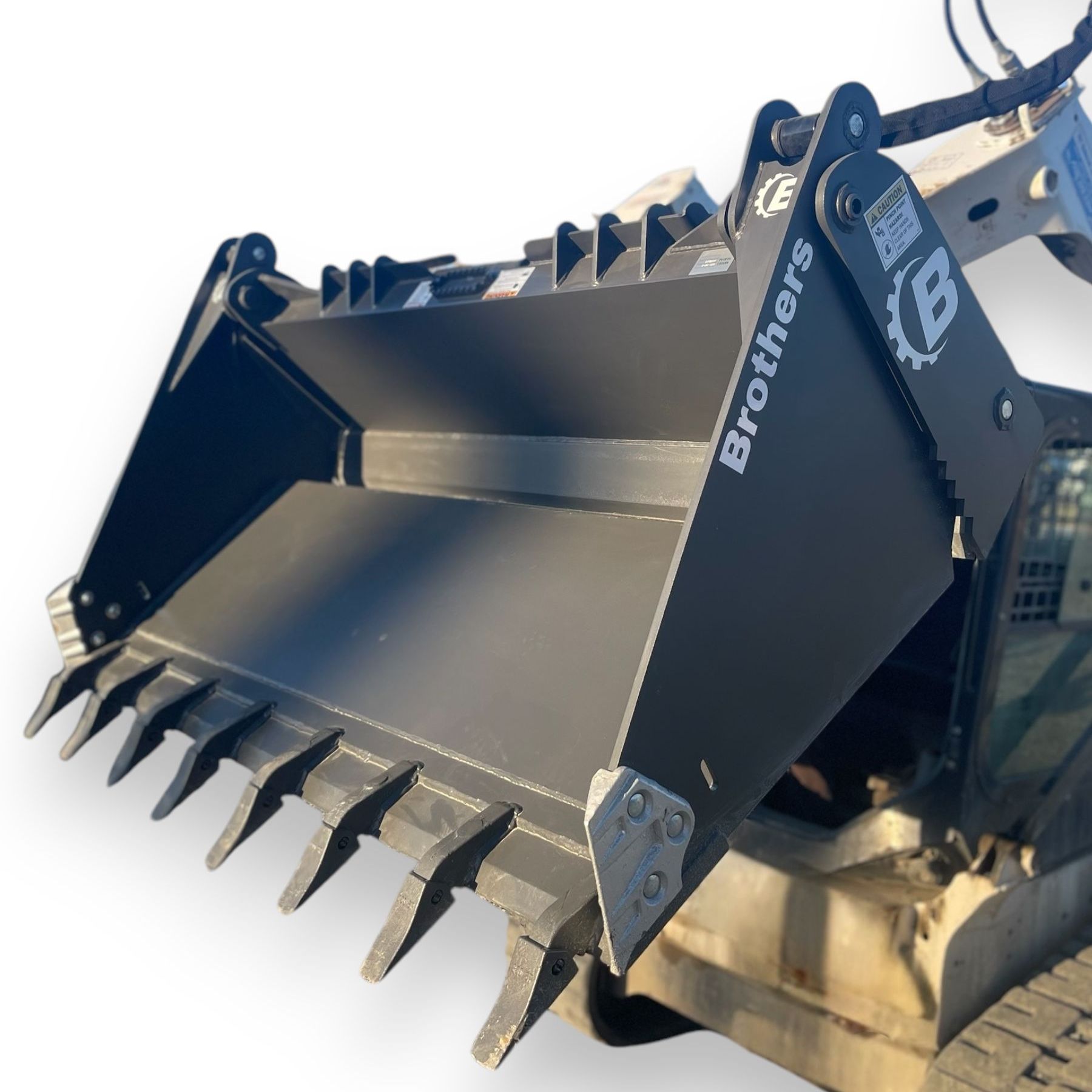 Brothers 4in1 tooth bucket