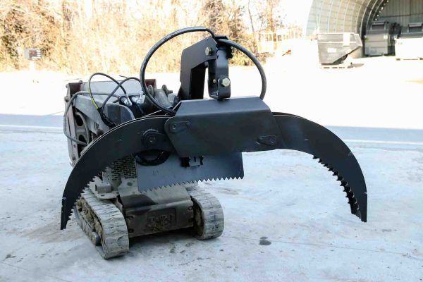Express Steel Dingo Mini Skid Log Grapple (Manual Rotation)