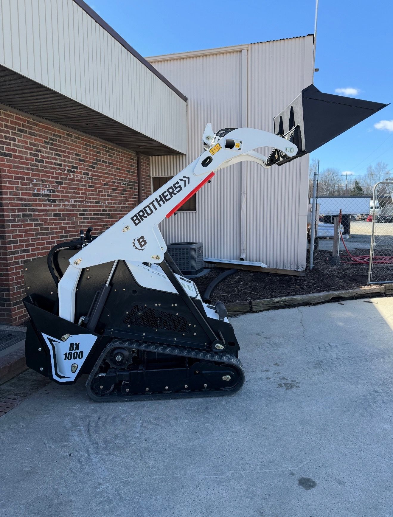 BX1000 Mini Skid Steer #2386