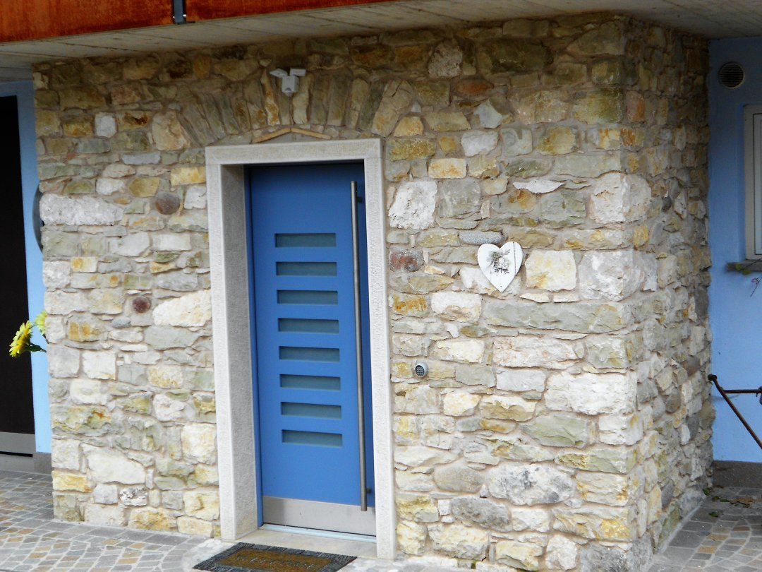 LAVORAZIONI IN SASSO O IN PIETRA 14