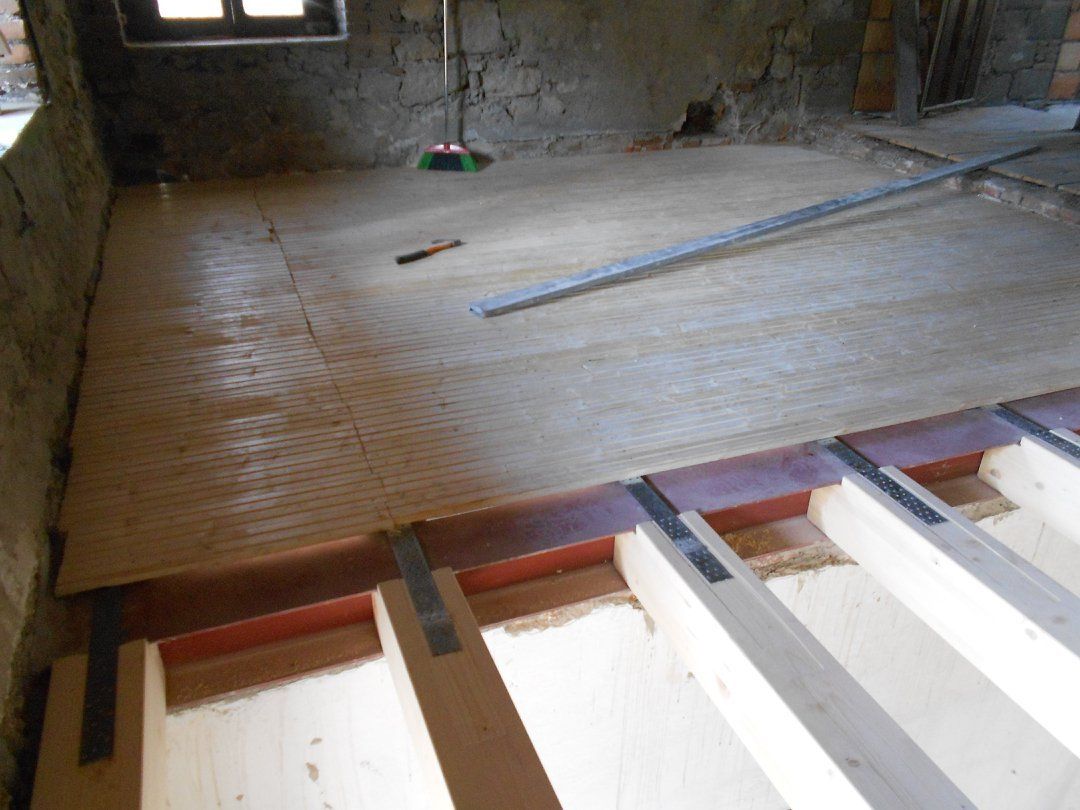 EDIFICI E TETTI IN LEGNO foto 4