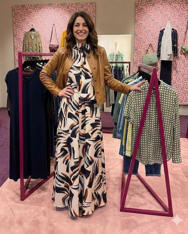 borsa e foulard della collezione estiva