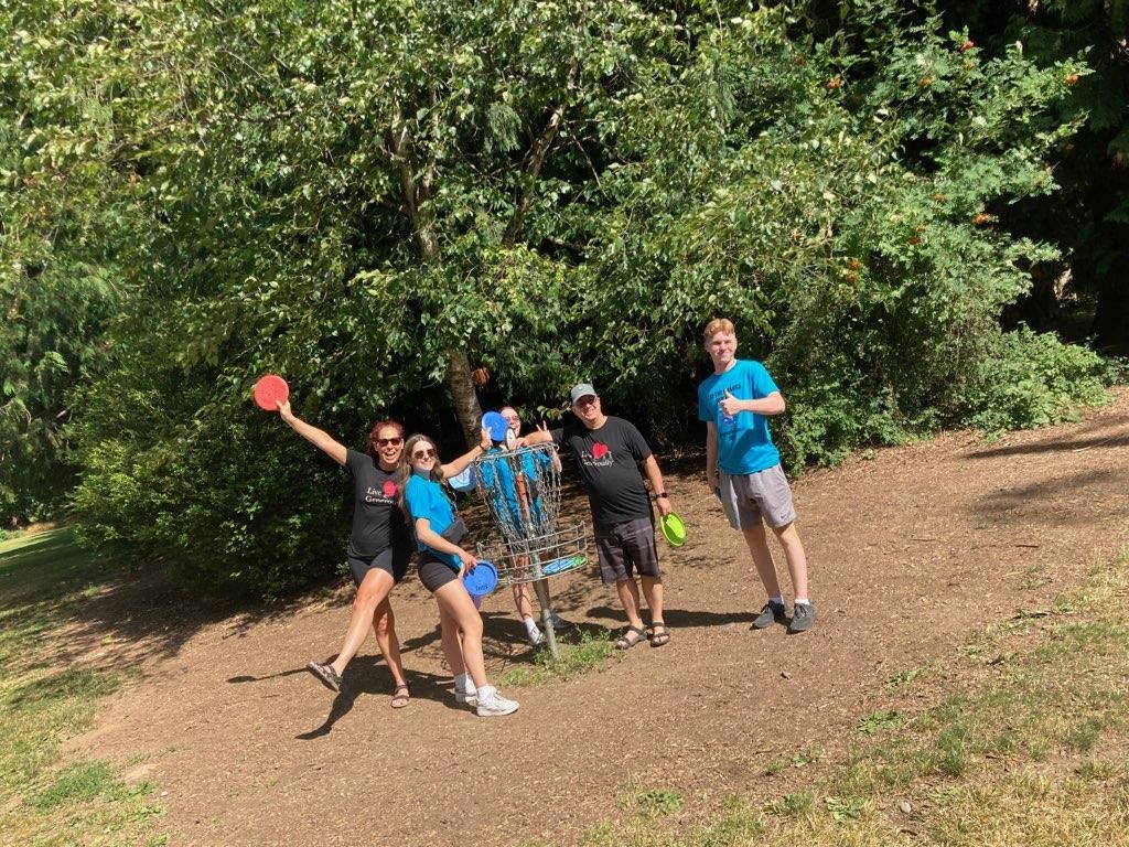 frisbee golf at Cornwall Park