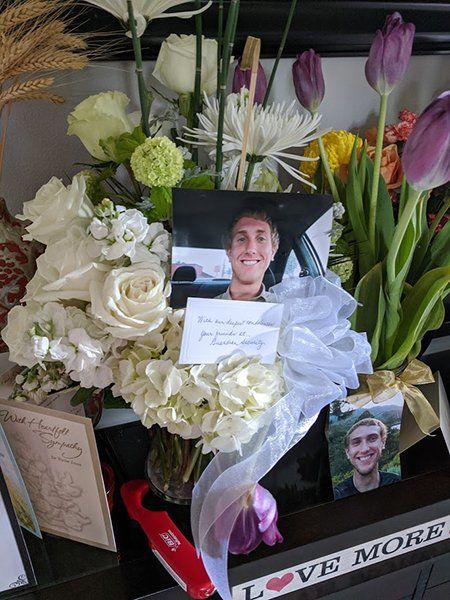Kyle Kocsis sympathy cards and flowers