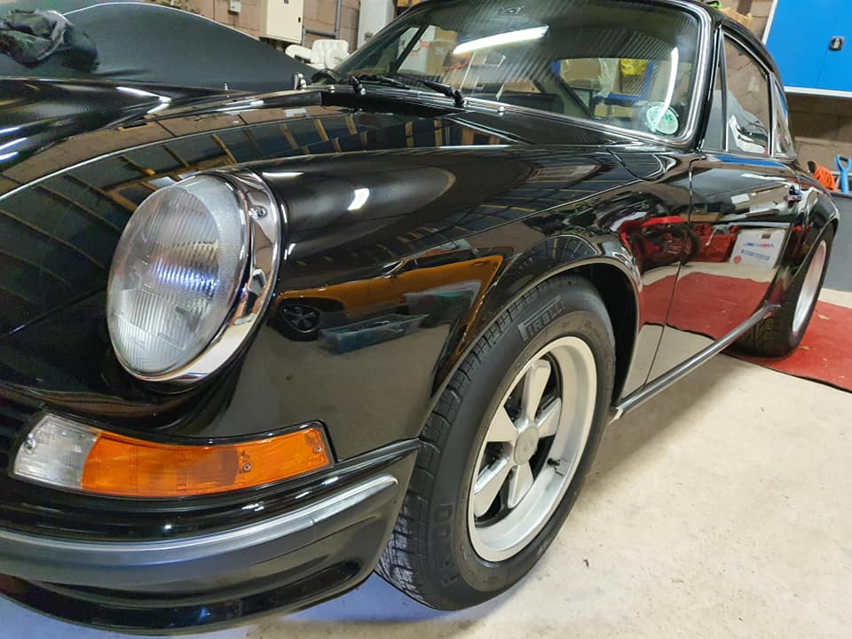 Correction Detail performed on this stunning super rare RHD Porsche carrera  2.7 RS. @topmarqsdetailing