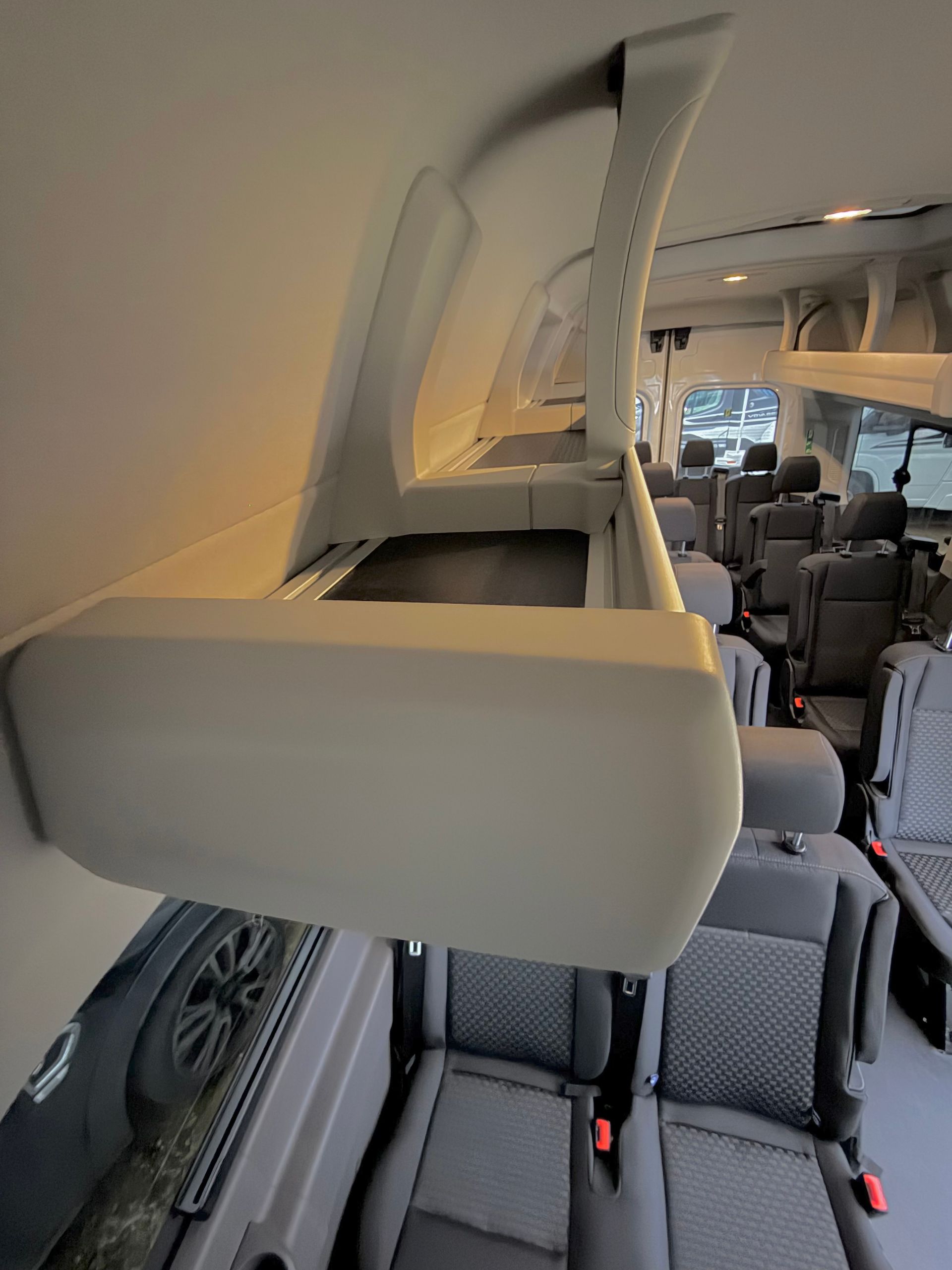 Rent a Ford Transit 16/17 Seat Minibus Hire Self Drive Mini-bus Rental mini van people carrier mover ford transit trend with digital tachograph