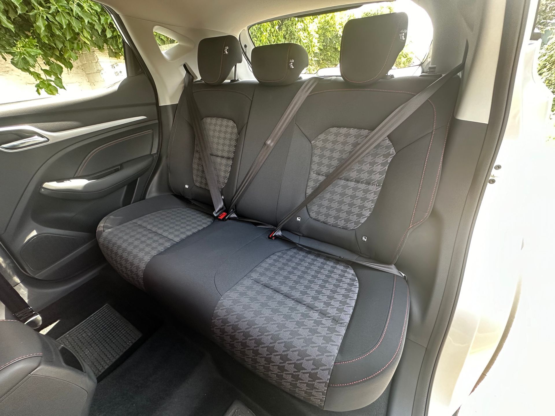 SUV car hire, perfect family sized rental car, automatic transmission, MG, ZS, rear seats with ISO Fix