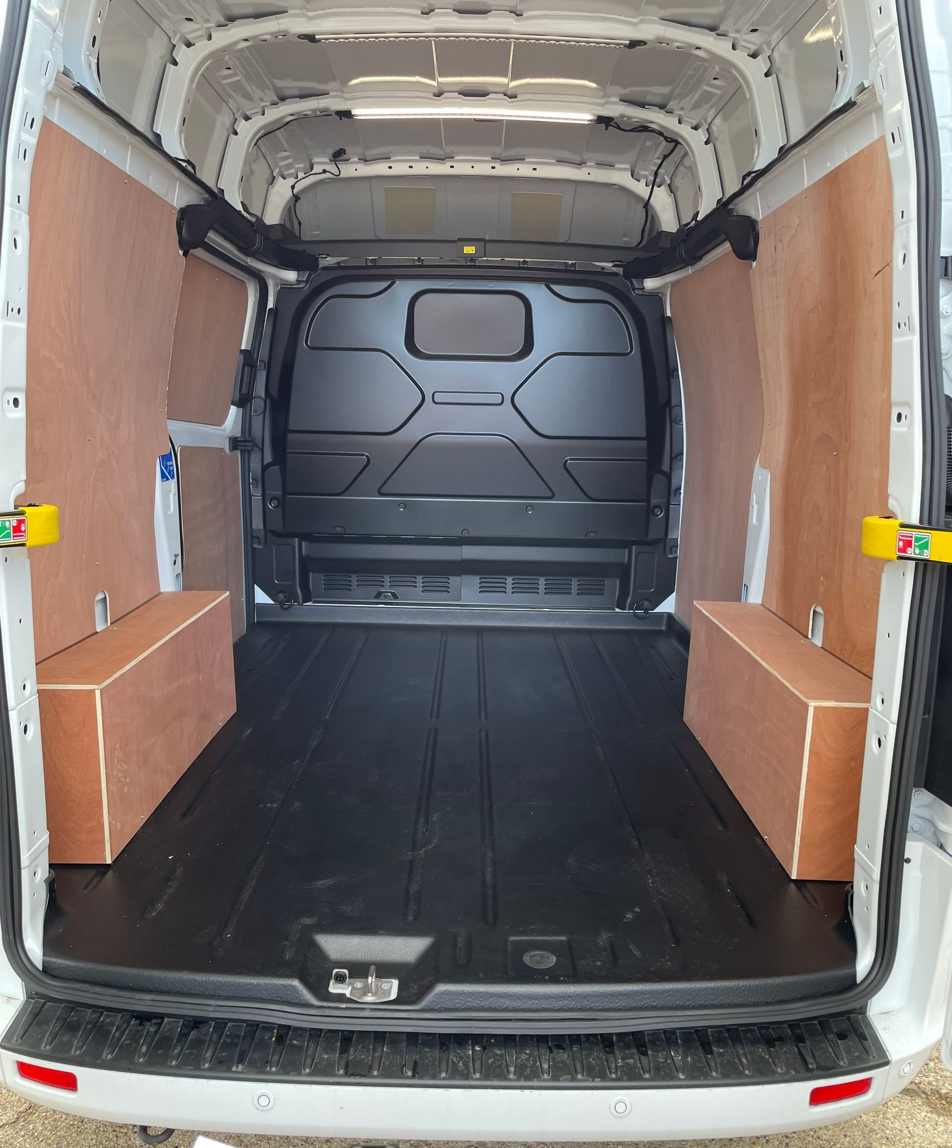 rent automatic van hire ford transit custom l1 h2 van rental auto gearbox transmission