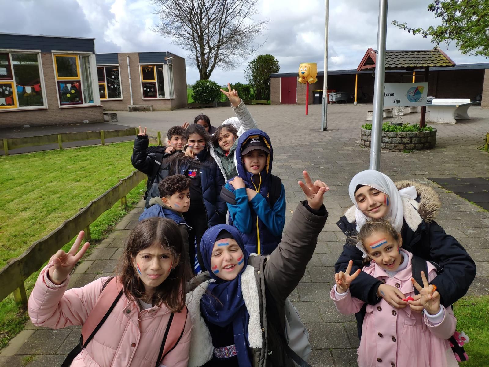 Koningsspelen 2024 op AZC School Het Uitzicht