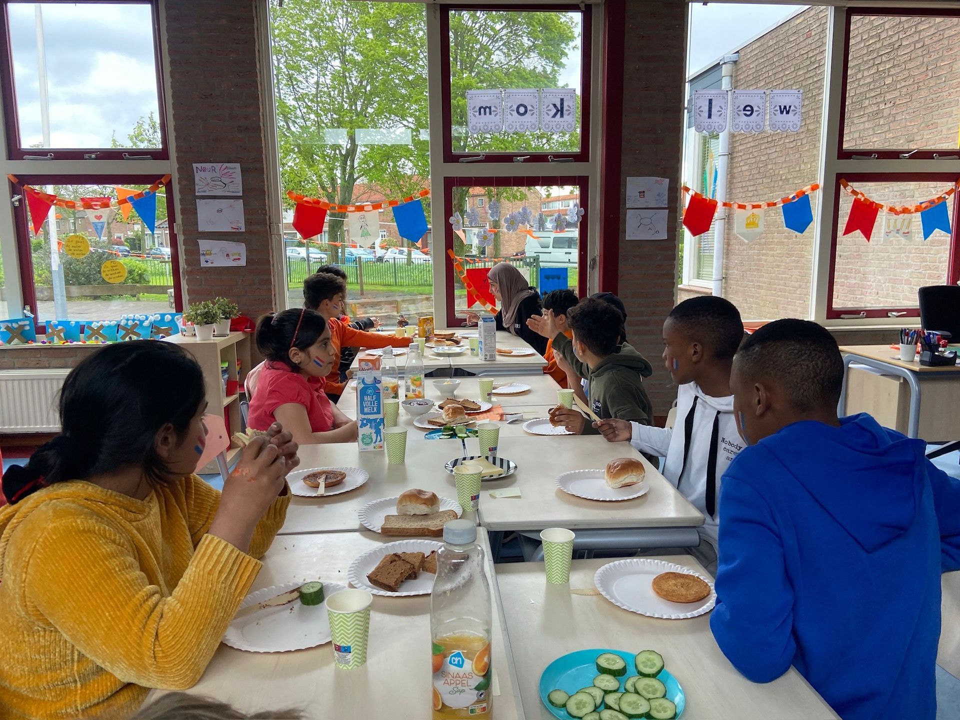 Koningsspelen 2024 op AZC School Het Uitzicht