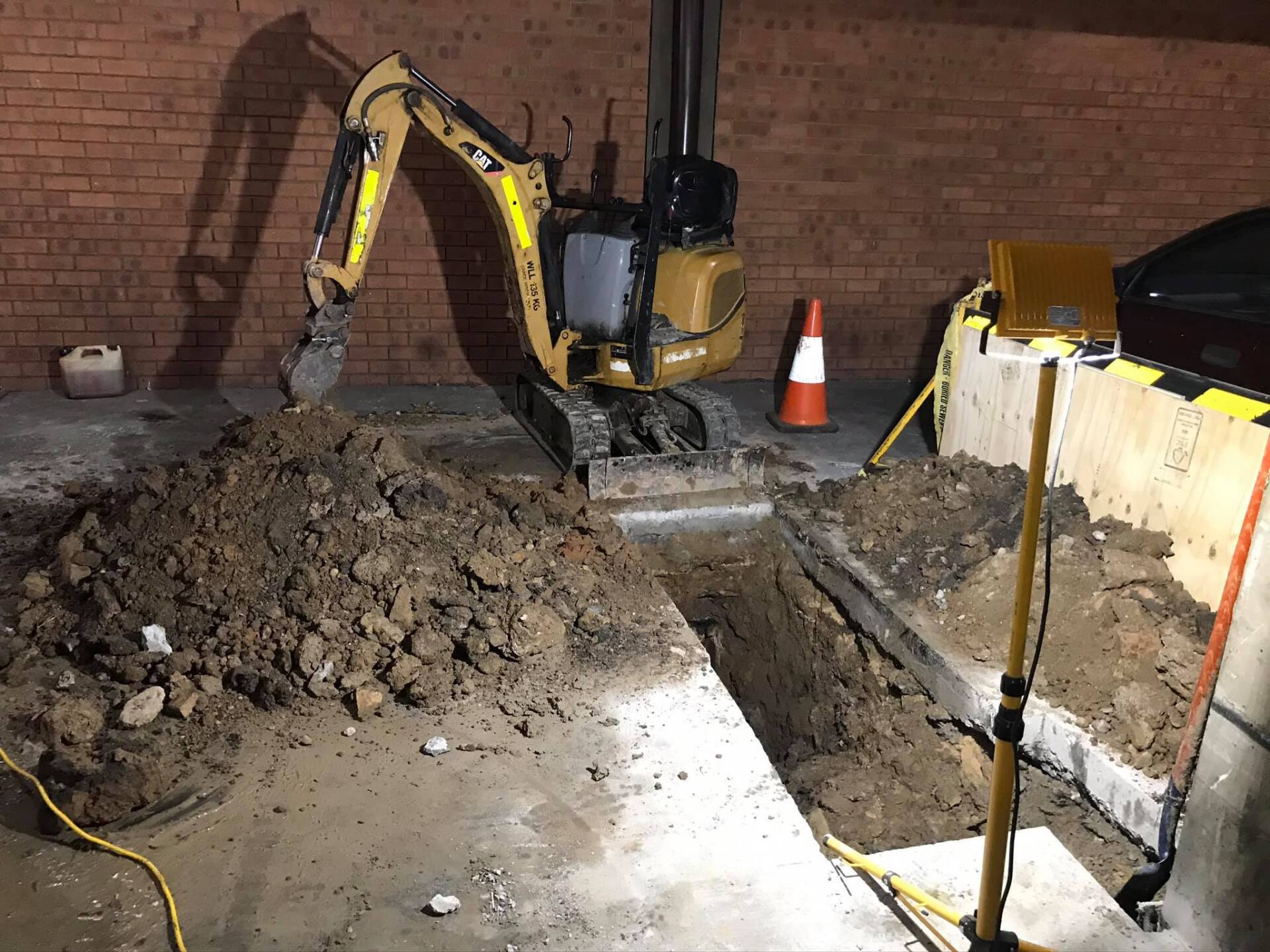 Digging using mini excavator