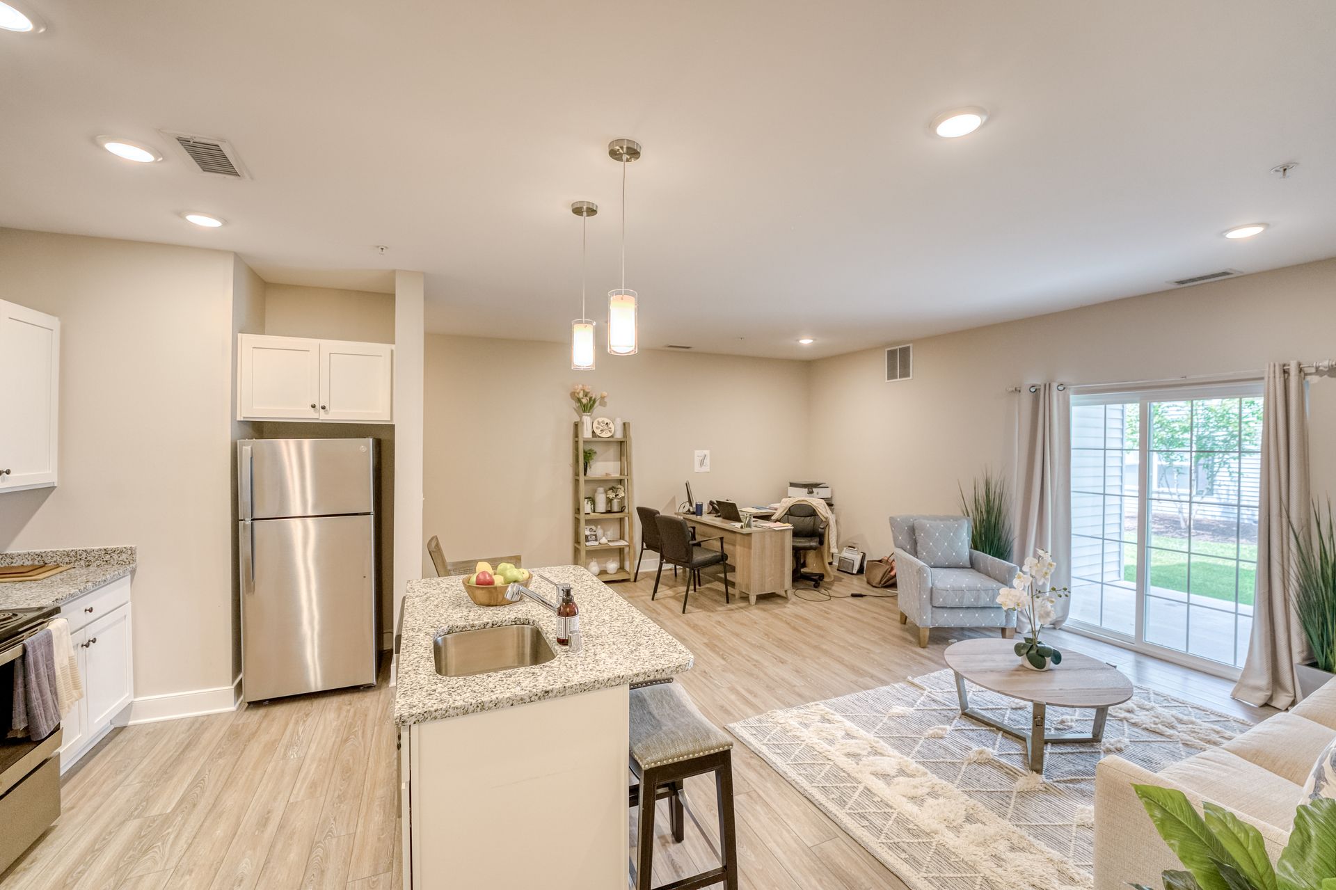 Windward on the River apartment