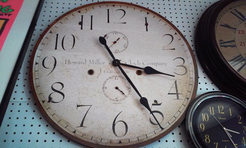 Modern Clock  — Designer Decor  in Orlando, FL