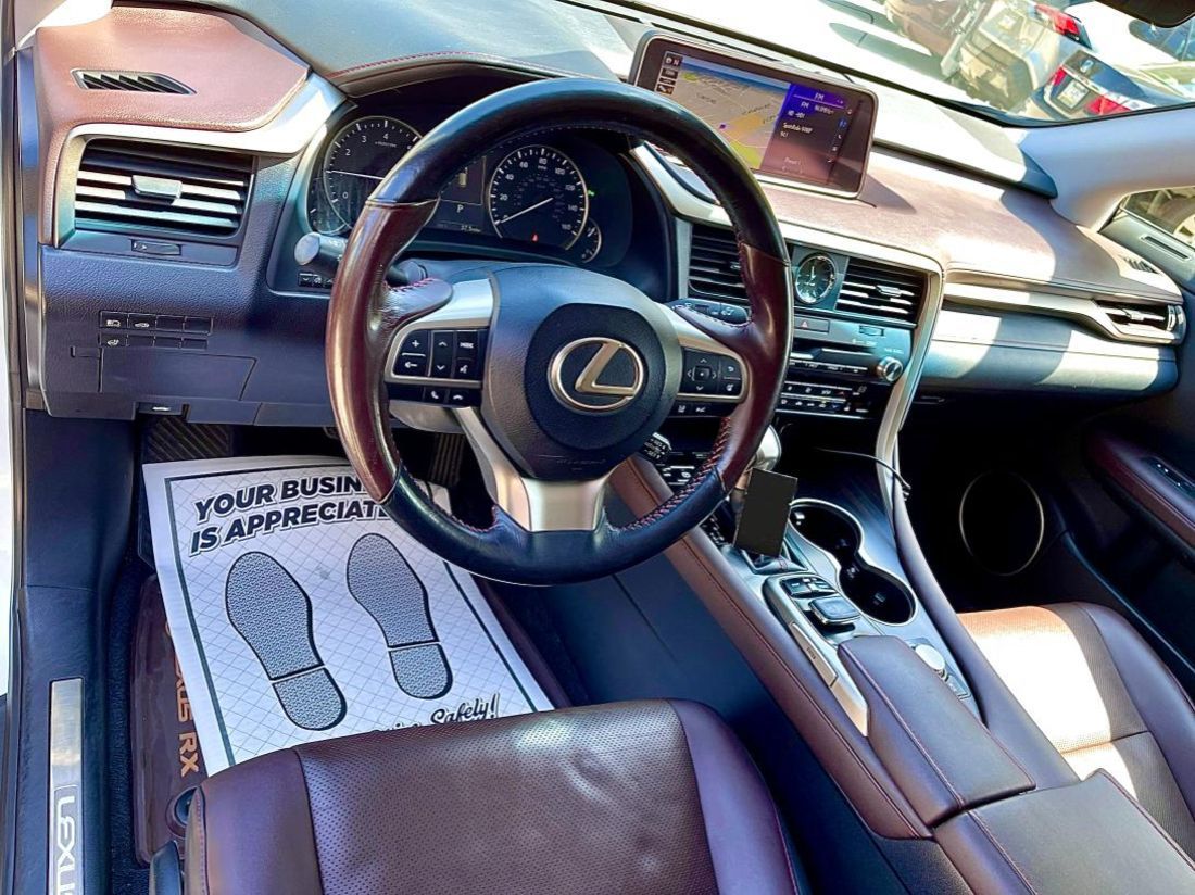 We bring our own water and power to your driveway. 5 stars on all p;atforms.