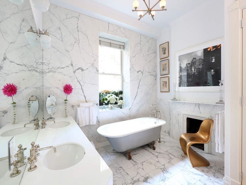 Bathroom with Chandelier and Bathtub — Brooklyn, NY — Hub Home Improvements