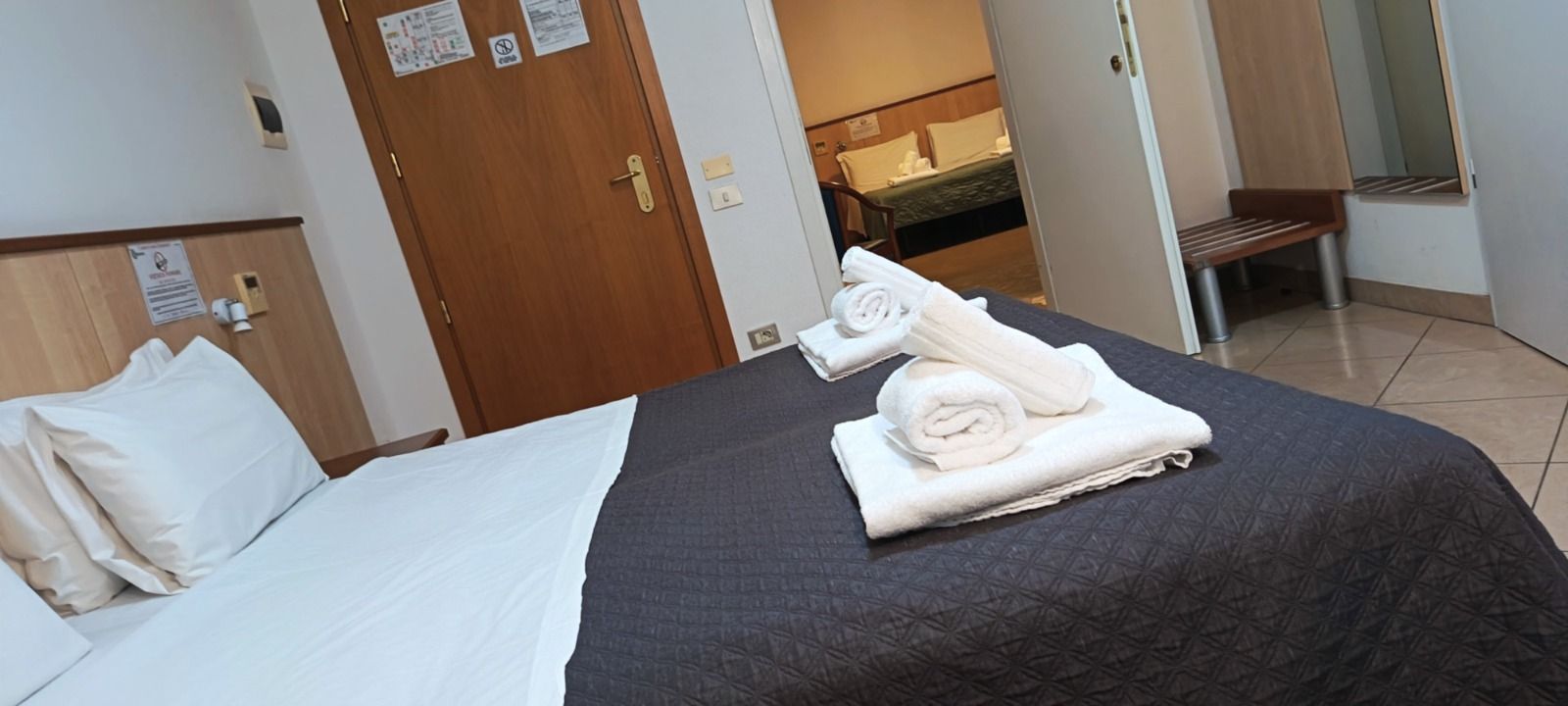 Interno di una camera dell'Hotel Nuovo Sole