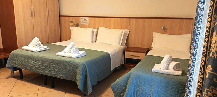 Interno di una camera dell'Hotel Nuovo Sole
