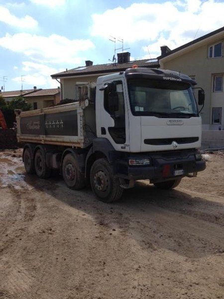 Camion per il trasporto a Verona