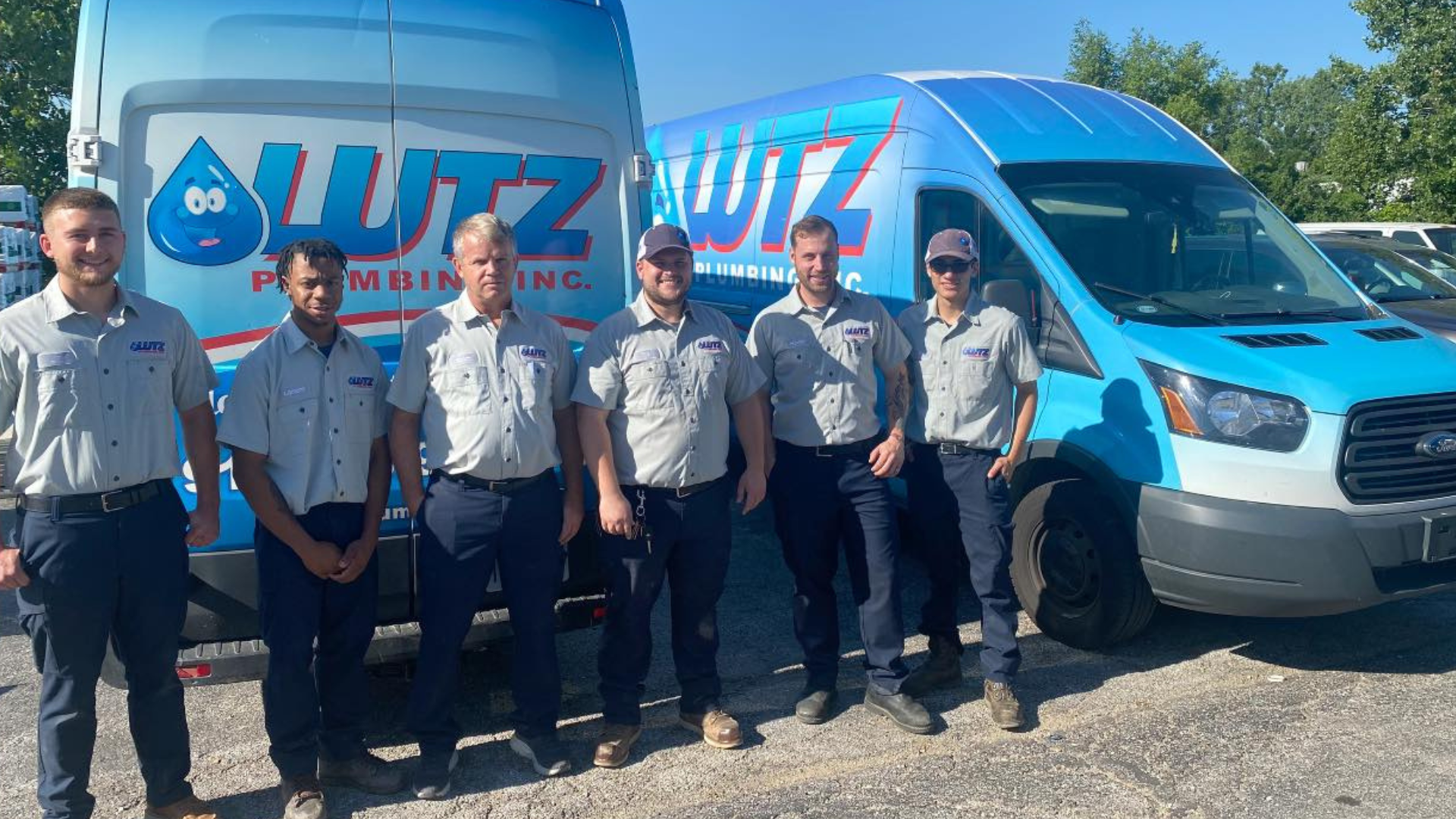 picture of a lutz plumbing team