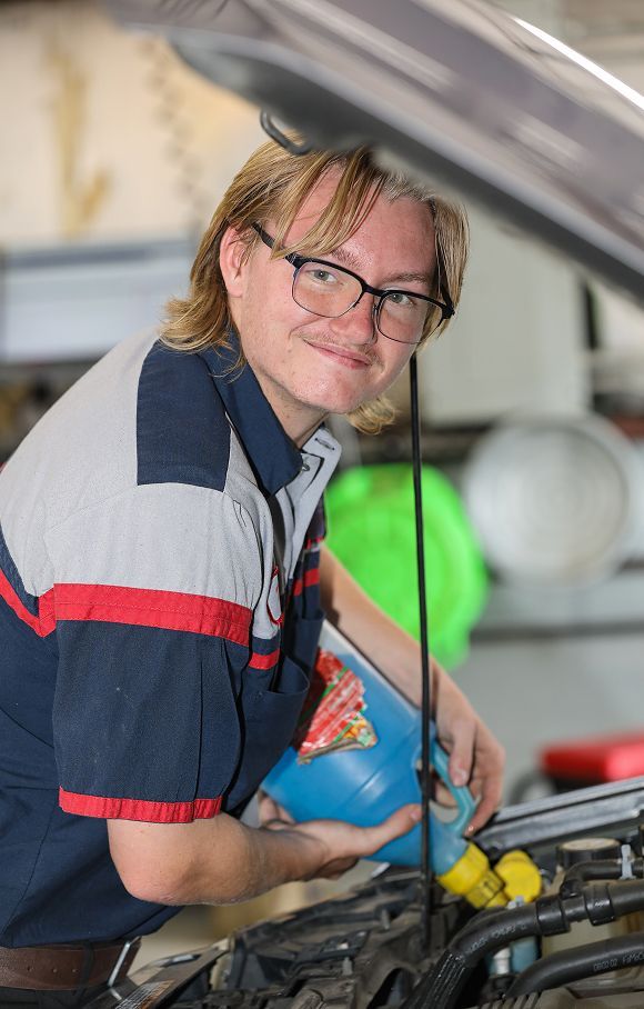 Sarah Clerical | Stang Auto Tech 