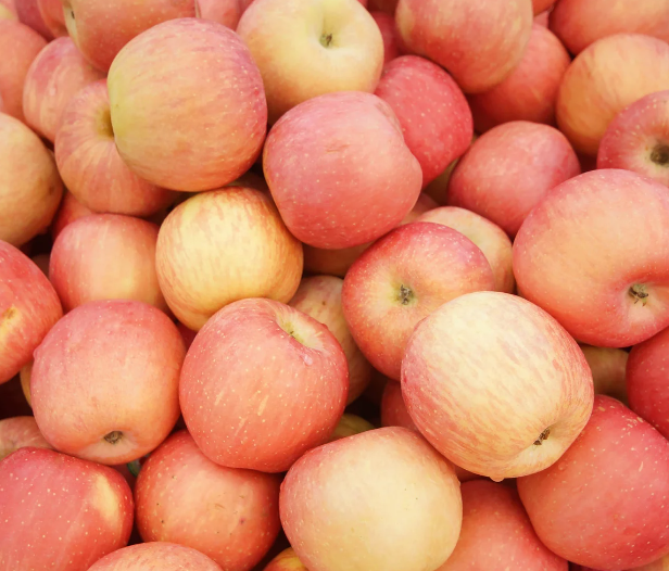 Natural Apple Fuji flavor