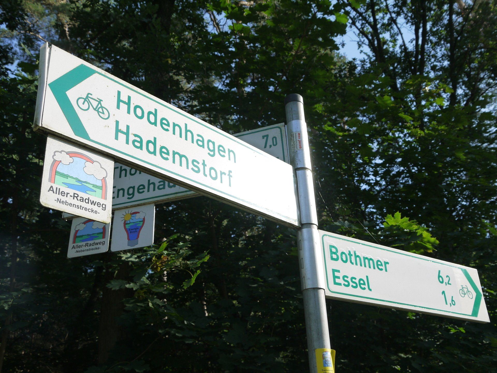 Verschiedene Aktivitäten in der Nähe von Essel