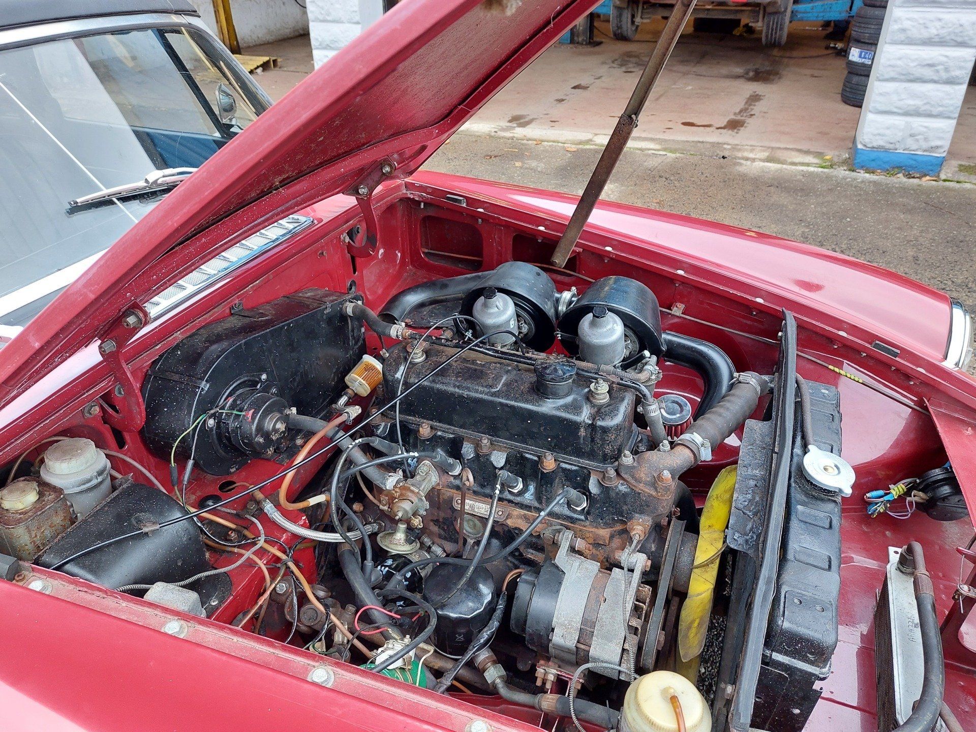 Tuning a Classic MGB by AG Classic Car Tuning