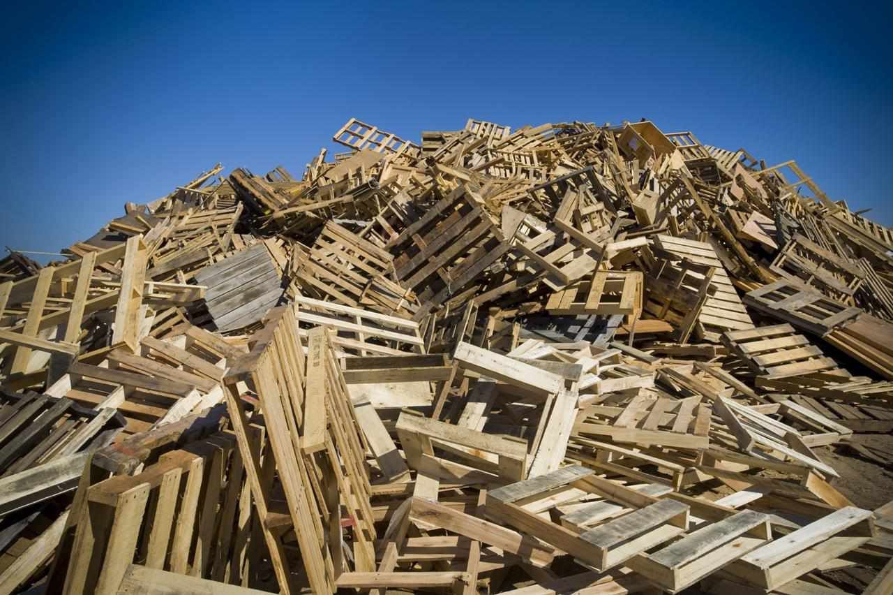pile of wood pallets for recycling