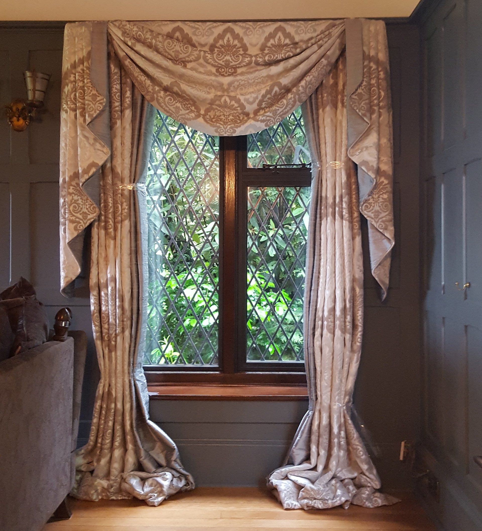 Bespoke Hand Made Curtains produced with care & attention to detail in beautiful fabrics