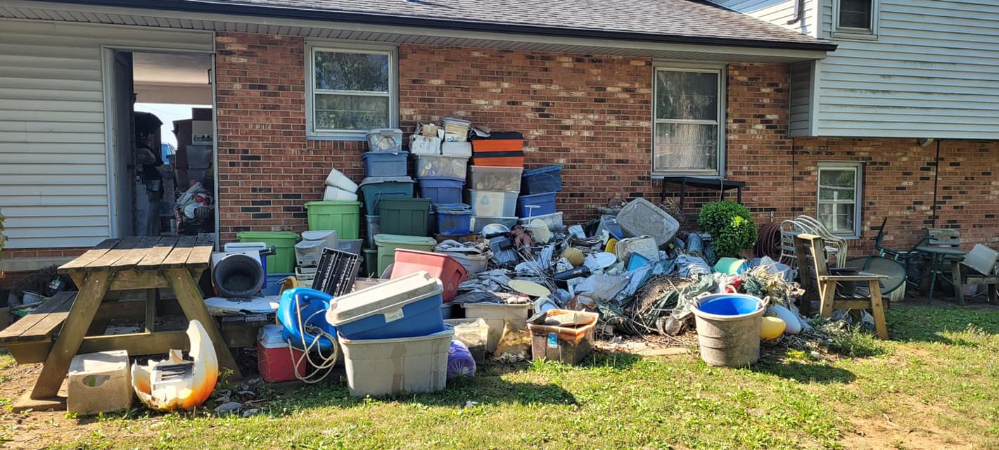 Junk Removal, Junk Removal Services in Virginia USA, Junk Removal Services, Trash Removal, Yard Cleanouts