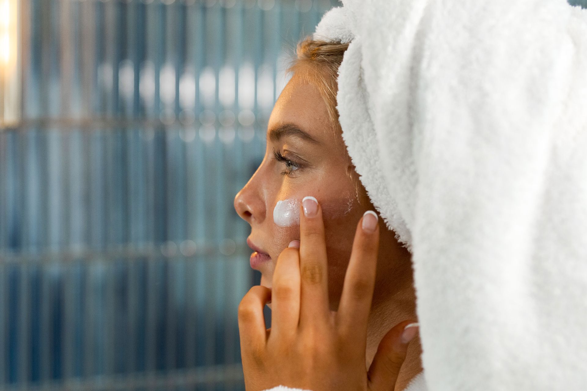 The Know Skin - Lifestyle Photography