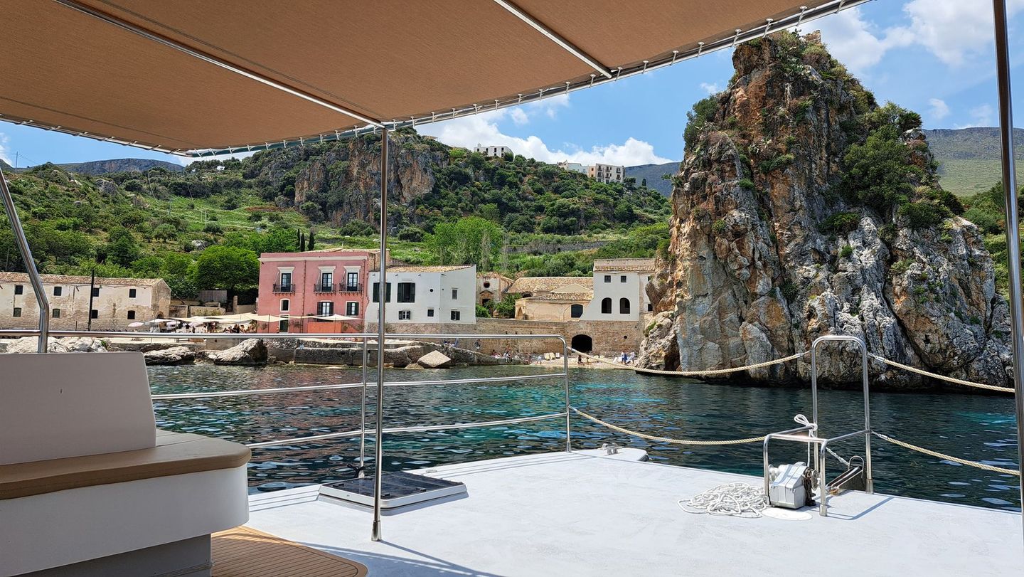 Escursioni in Catamarano Castellammare del Golfo