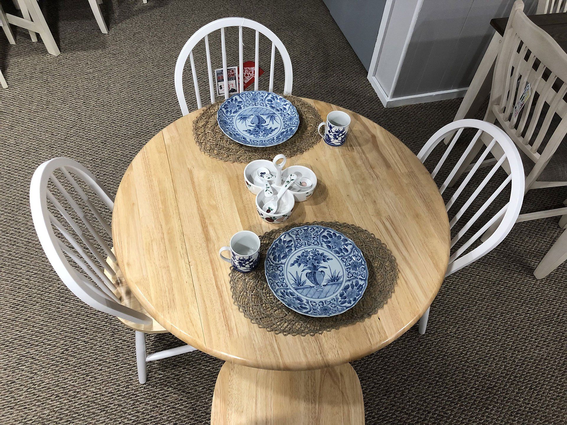 Kitchen Furniture & Tables