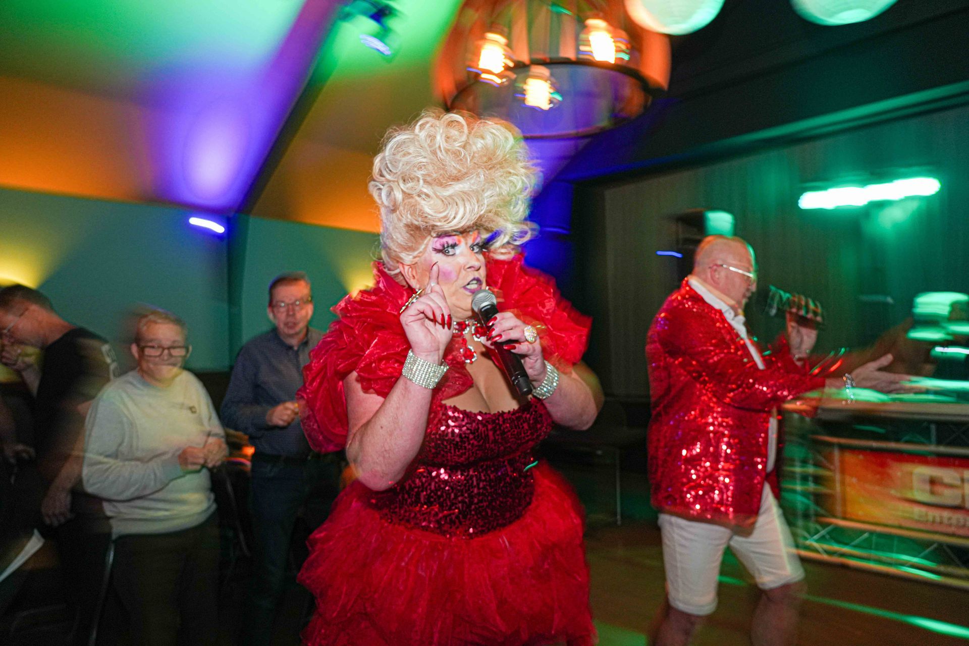 Sfeerfoto, feestfoto, foto tijdens feest, jubileum, vieren, lol