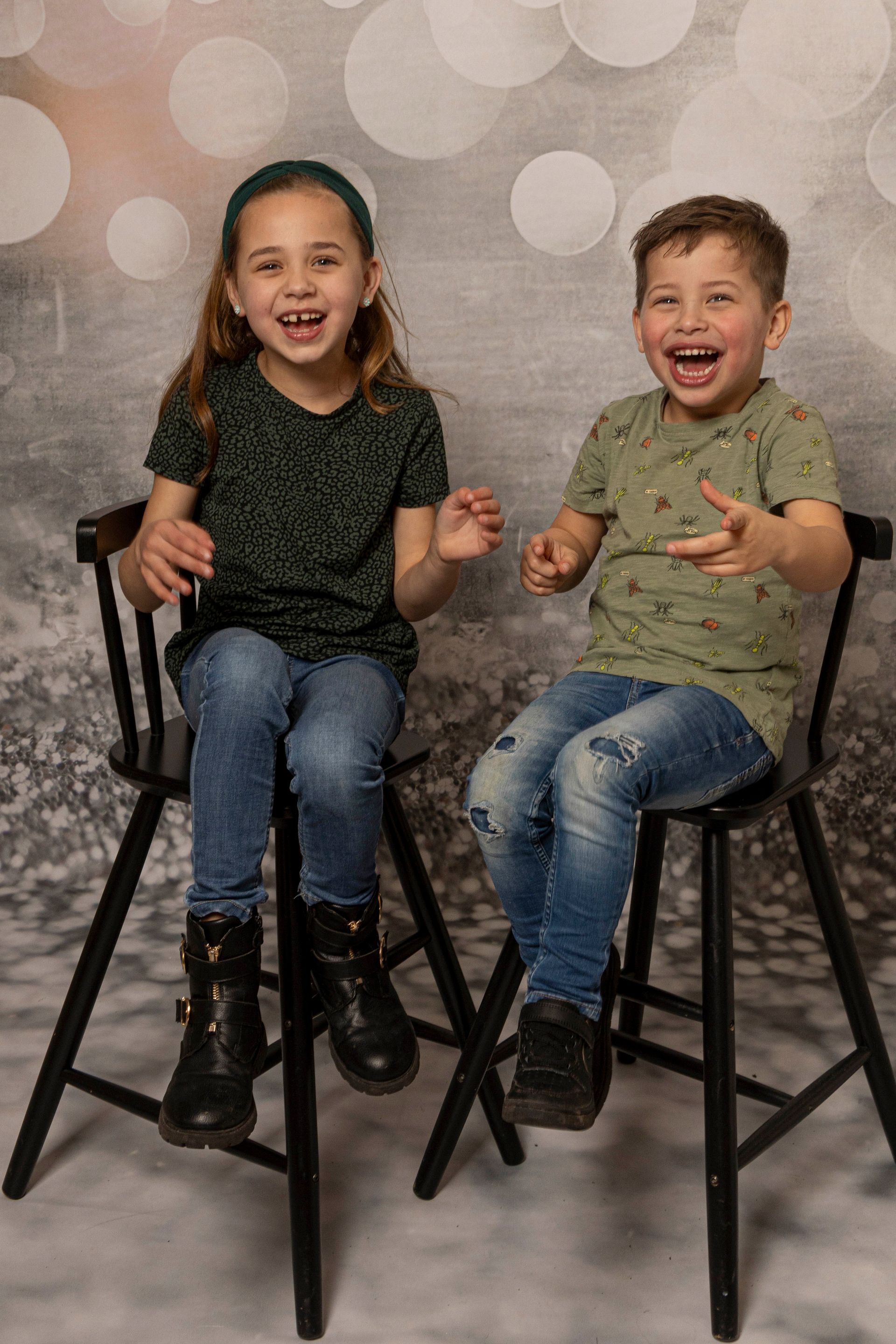 sommige foto's worden beter met de jaren. liefdevolle foto's. familie en kinderfotograaf tiel en de betuwe