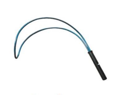 Gancho de rescate para piscina de Star Químicos, diseñado para maniobras de seguridad y emergencias en el agua.